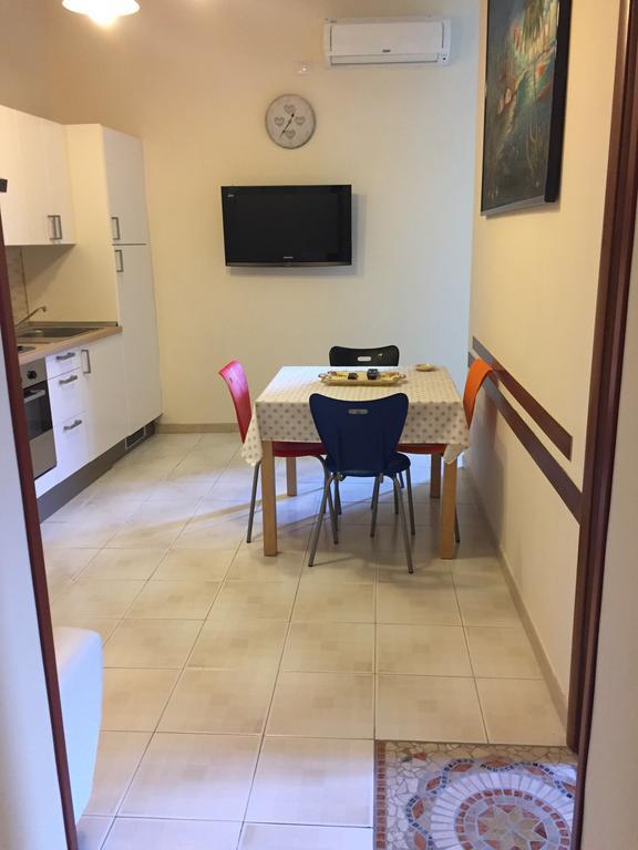La Piccola Reggia Villa Наполи Екстериор снимка